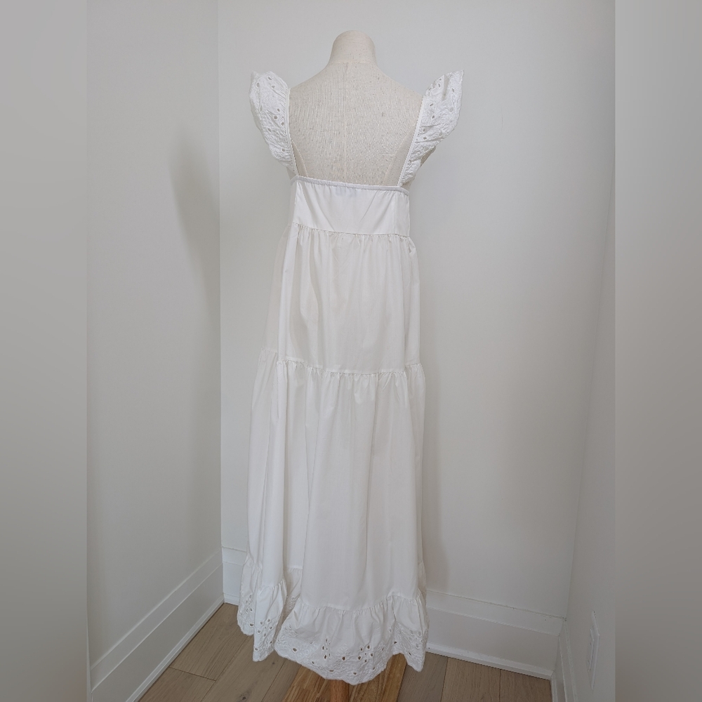 En Saison White Maxi Dress - Picture 5 of 9